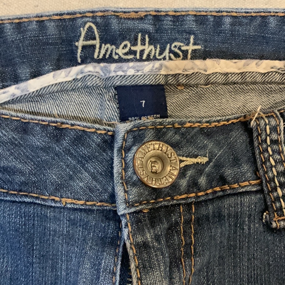 Jeans - Picture 3 of 6